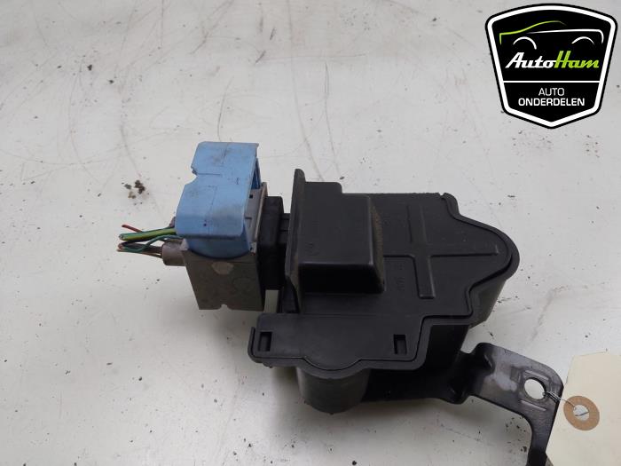 Used Start/Stop computer Citroen C3 (SX/SW) 1.2 12V e-THP PureTech 110 Price € 40,00 Margin scheme offered by AutoHam