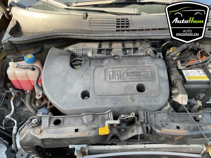 Moteur d'un Fiat Panda/Pandina (312) 0.9 TwinAir 65 2014