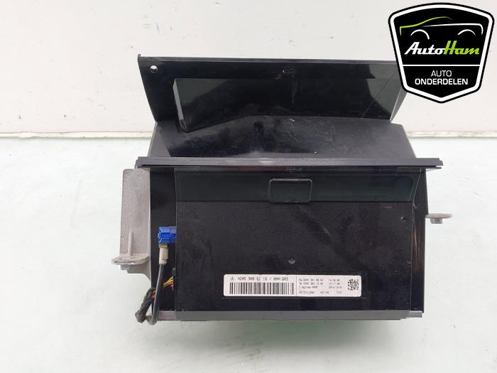 Usados Pantalla Head-up Mercedes C-Klasse AMG (W205) C-43 AMG 3.0 V6 24V Turbo 4-Matic Precio € 195,00 Norma de margen ofrecido por AutoHam