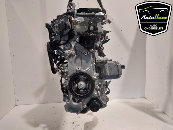 Engine from a Toyota C-HR (X1,X5) 2.0 16V Hybrid 2023