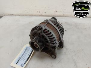 Dynamo från en Nissan Qashqai (J10) 1.6 16V 2009