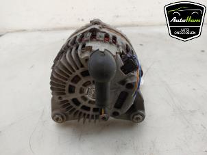 Dynamo från en Nissan Qashqai (J10) 1.6 16V 2009
