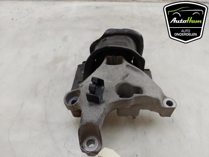 Used Engine mount Mercedes Citan (415.6) 1.5 108 CDI Euro 6 Price € 25,00 Margin scheme offered by AutoHam