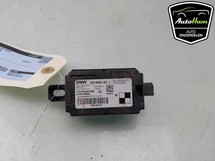 Używane Modul keyless vehicle BMW X5 (F15) xDrive 35d 3.0 24V Cena € 20,00 Procedura marży oferowane przez AutoHam