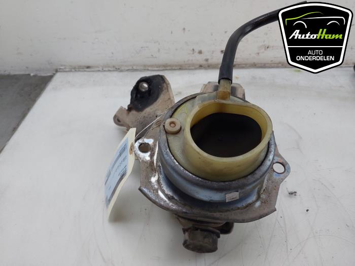 Used Engine mount BMW X5 (F15) xDrive 35d 3.0 24V Price € 30,00 Margin scheme offered by AutoHam