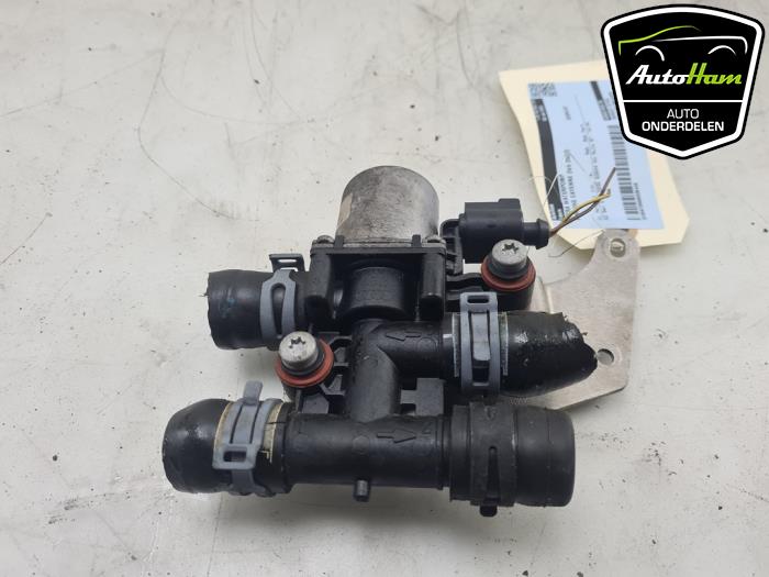 Begagnade Extra vattenpump Porsche Cayenne III (9YA) 3.0 V6 24V Turbo E-Hybrid Pris € 65,00 Marginaltabell erbjuds av AutoHam