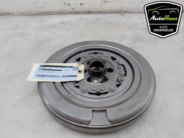 Used Flywheel Volkswagen Passat Price € 356,95 Inclusive VAT offered by AutoHam