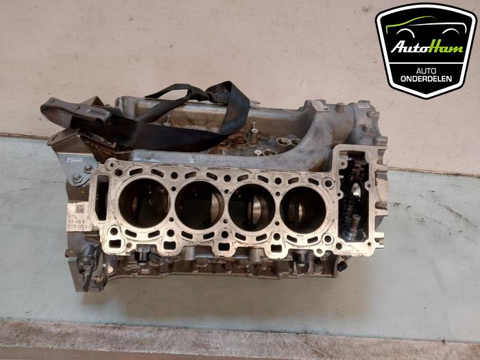 Used Engine crankcase Mercedes AMG GT (C190) 4.0 R V8 Biturbo Price on request offered by AutoHam