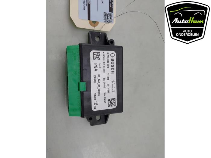 Begagnade PDC-modul Peugeot 308 SW (L4/L9/LC/LJ/LR) 1.2 12V e-THP PureTech 130 Pris € 35,00 Marginaltabell erbjuds av AutoHam