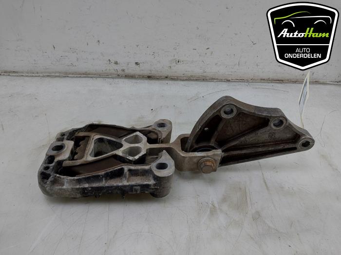 Usagé Support boîte de vitesses Ford Focus 4 1.0 Ti-VCT EcoBoost 12V 125 Prix € 30,00 Règlement à la marge proposé par AutoHam