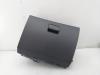 Mercedes-Benz A (W176) 1.6 A-180 16V Handskfack