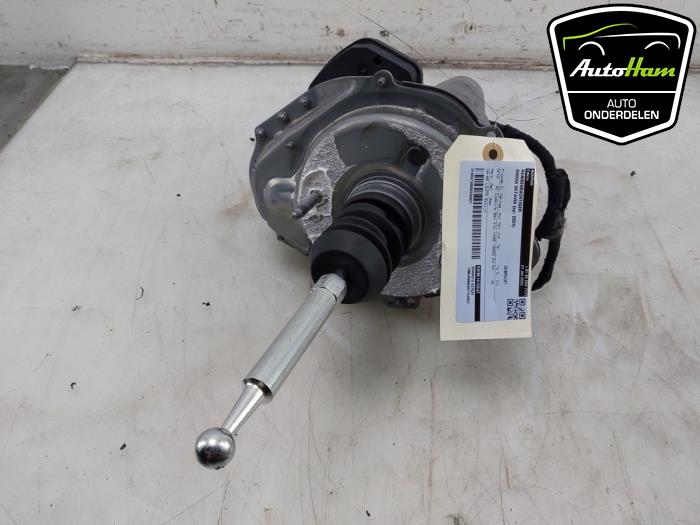 Usagé Servo frein Skoda Octavia Combi (NXAC) 1.5 TSI e-TEC 16V Prix € 395,00 Règlement à la marge proposé par AutoHam