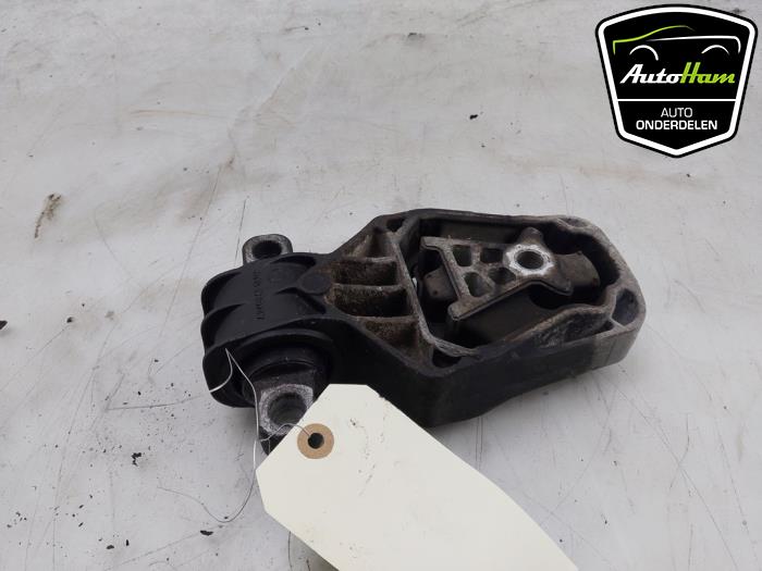 Used Engine mount Mercedes A (W176) 1.6 A-180 16V Price € 15,00 Margin scheme offered by AutoHam