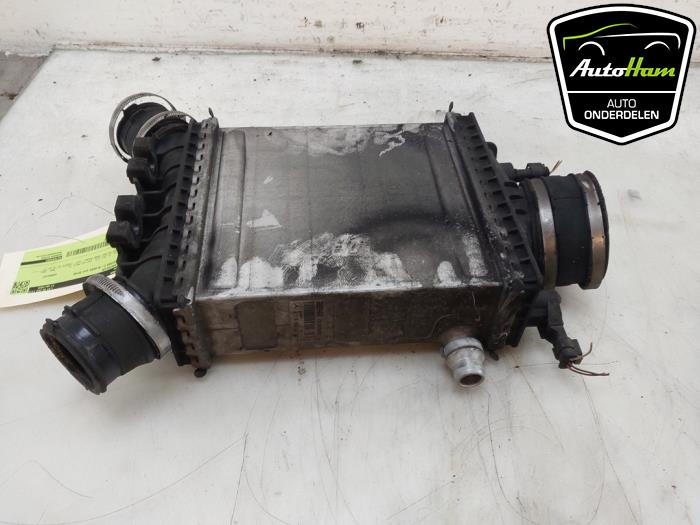 Usados Intercooler Mercedes C-Klasse AMG (W205) C-43 AMG 3.0 V6 24V Turbo 4-Matic Precio € 175,00 Norma de margen ofrecido por AutoHam