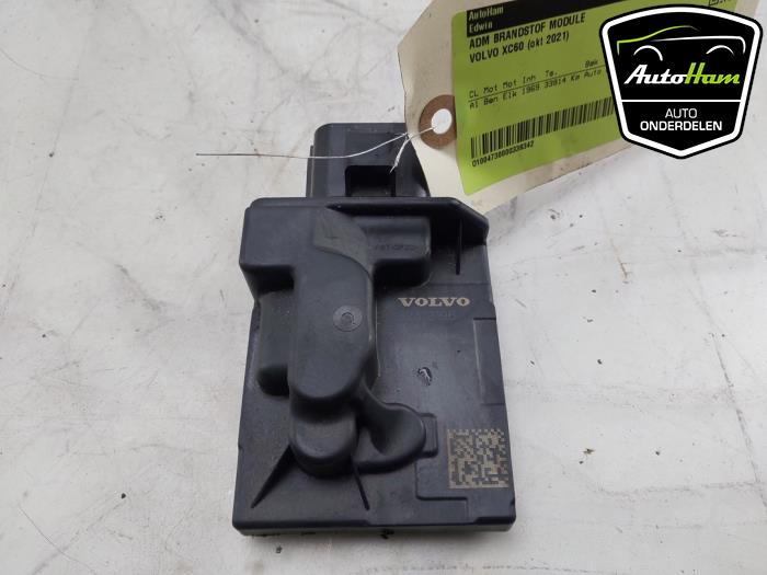 Usagé Module pompe carburant Volvo XC60 II (UZ) 2.0 T8 16V Recharge, Twin Engine AWD Prix € 25,00 Règlement à la marge proposé par AutoHam