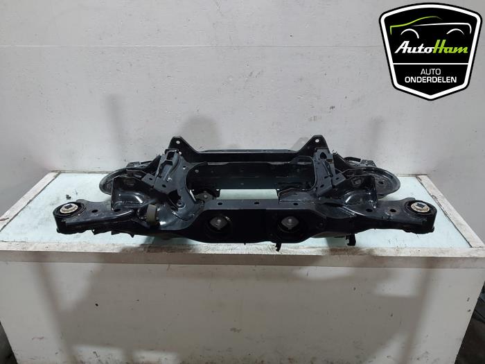 Usagé Faux châssis Volvo XC60 II (UZ) 2.0 T8 16V Recharge, Twin Engine AWD Prix € 450,00 Règlement à la marge proposé par AutoHam