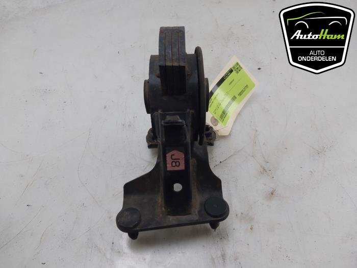 Used Engine mount Toyota RAV4 (A4) 2.5 Hybrid 16V VVT-i 4x4 Price € 50,00 Margin scheme offered by AutoHam