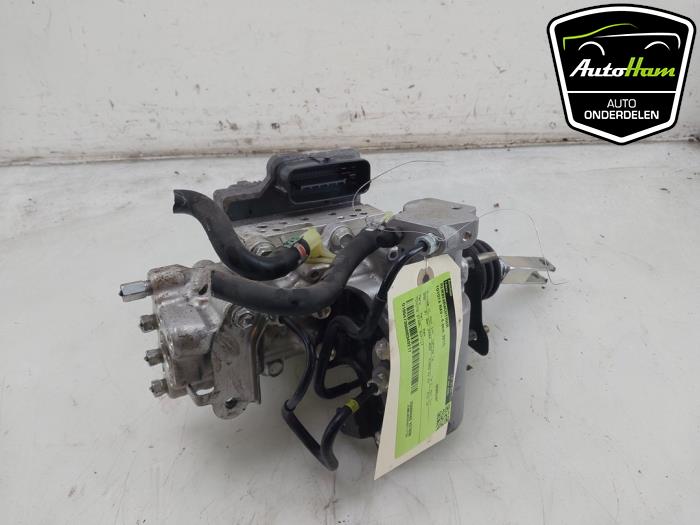 Usados Servofreno Toyota RAV4 (A4) 2.5 Hybrid 16V VVT-i 4x4 Precio € 1.350,00 Norma de margen ofrecido por AutoHam