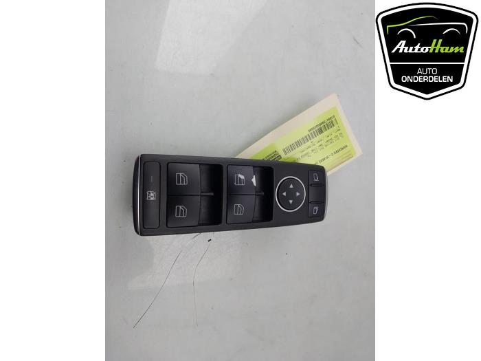 Usados Interruptor de ventanilla eléctrica Mercedes C (W204) 1.8 C-180 CGI 16V Precio € 30,00 Norma de margen ofrecido por AutoHam