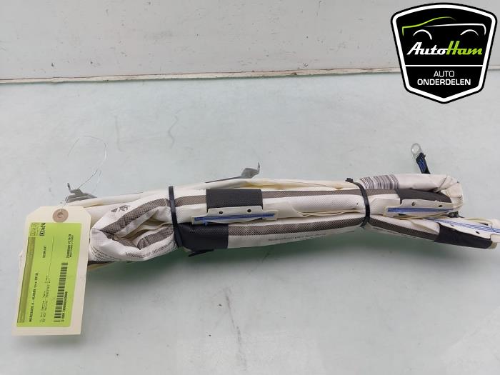 Używane Kurtyna prawa Mercedes A (W176) 1.6 A-180 16V Cena € 75,00 Procedura marży oferowane przez AutoHam