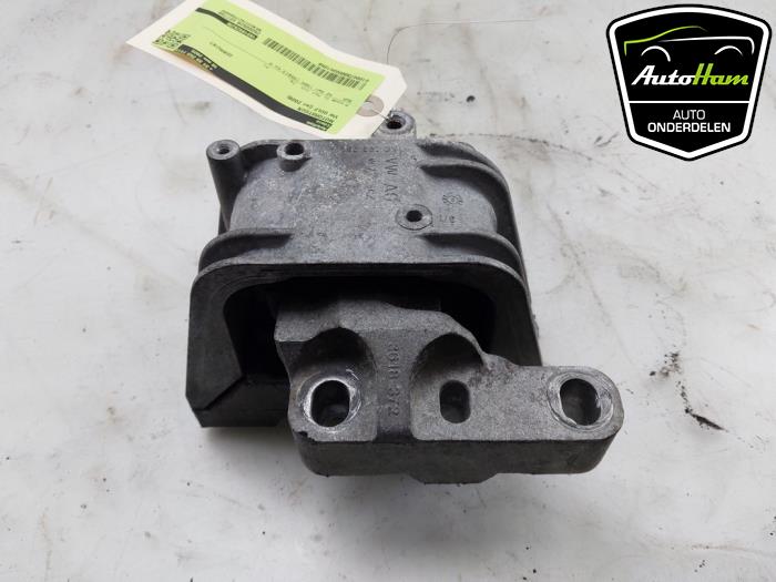 Used Engine mount Volkswagen Golf V (1K1) 2.0 GTI 16V FSI Turbo Price € 20,00 Margin scheme offered by AutoHam