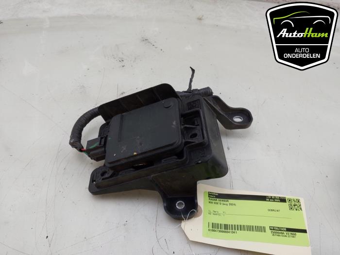 Begagnade Radarsensor Kia Ceed (CDB5/CDBB) 1.5 T-GDI 16V Pris € 295,00 Marginaltabell erbjuds av AutoHam
