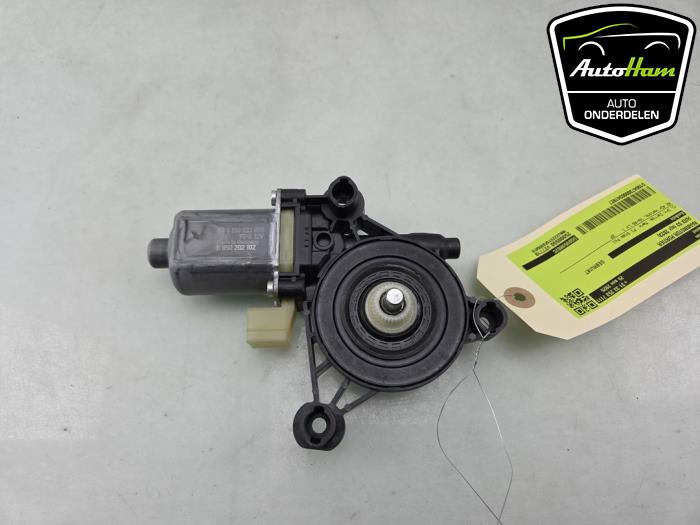 Usados Motor de ventanilla de puerta Audi S3 Sportback (8YA) 2.0 T FSI 16V Precio € 10,00 Norma de margen ofrecido por AutoHam