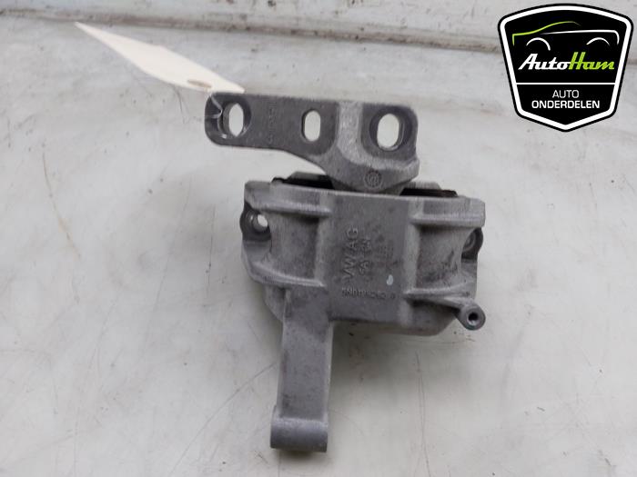 Used Engine mount Audi Q3 (8UB/8UG) 2.0 16V TFSI Quattro Price € 40,00 Margin scheme offered by AutoHam