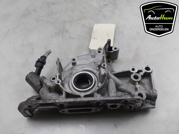 Używane Pompa oleju Skoda Octavia Combi (5EAC) 1.0 TSI 12V Cena € 75,00 Procedura marży oferowane przez AutoHam