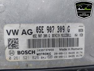 Engine management computer from a Volkswagen Golf VIII (CD1) 1.5 eTSI 16V 2020