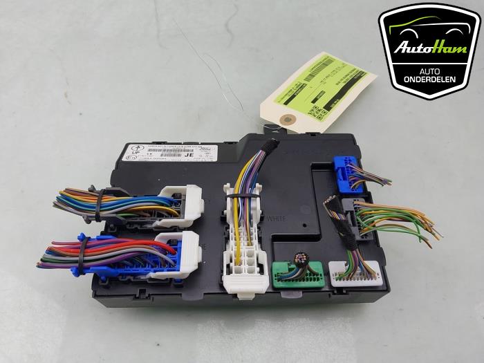 Używane Sterownik Body Control Ford Fiesta 6 (JA8) 1.0 EcoBoost 12V 100 Cena € 30,00 Procedura marży oferowane przez AutoHam