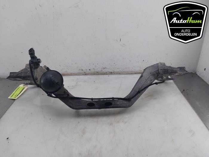 Used Engine mount Porsche Cayenne II (92A) 3.0 D V6 24V Price € 175,00 Margin scheme offered by AutoHam