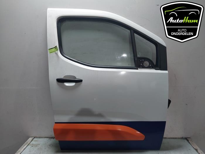 Begagnade Dörr, 2-dörrars, höger Peugeot Partner (EA//EF/EN/EU) 1.5 BlueHDi 130 Pris € 477,95 Inklusive moms erbjuds av AutoHam