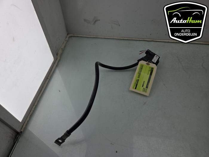 Begagnade Batterisensor BMW 5 serie (F10) 530i 24V TwinPower Turbo Pris € 50,00 Marginaltabell erbjuds av AutoHam