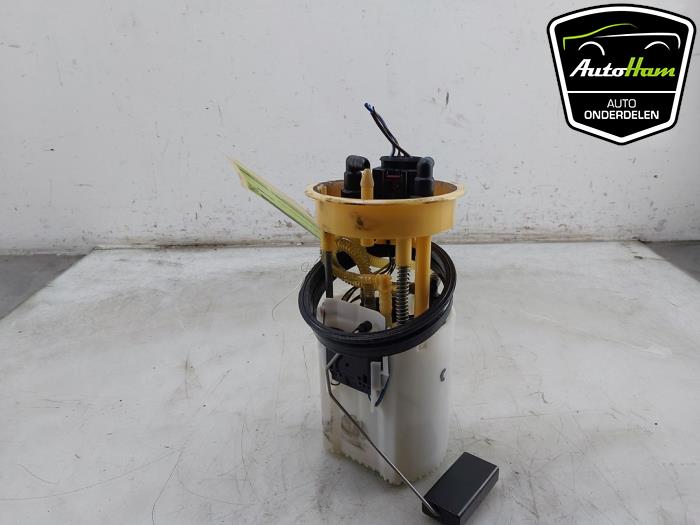 Usagé Pompe à carburant Volkswagen Polo V (6R) 1.4 TDI DPF BlueMotion technology Prix € 40,00 Règlement à la marge proposé par AutoHam
