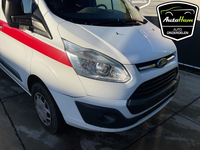Usados Parachoques Ford Transit Custom 2.2 TDCi 16V Precio € 3.018,95 IVA incluido ofrecido por AutoHam