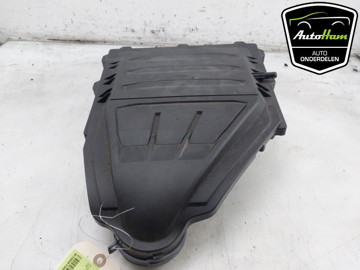 Begagnade Luftfilterhus Volkswagen Polo VI (AW1) 1.0 TSI 12V Pris € 20,00 Marginaltabell erbjuds av AutoHam