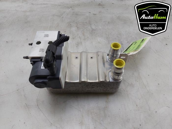 Gebrauchte Klima Kondensor Opel Frontera (OV24) Electric 44/54 kWh Preis € 125,00 Margenregelung angeboten von AutoHam