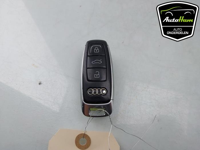 Używane Klucz Audi A6 Avant (C8) 3.0 V6 24V 50 TDI Mild Hybrid Quattro Cena € 75,00 Procedura marży oferowane przez AutoHam