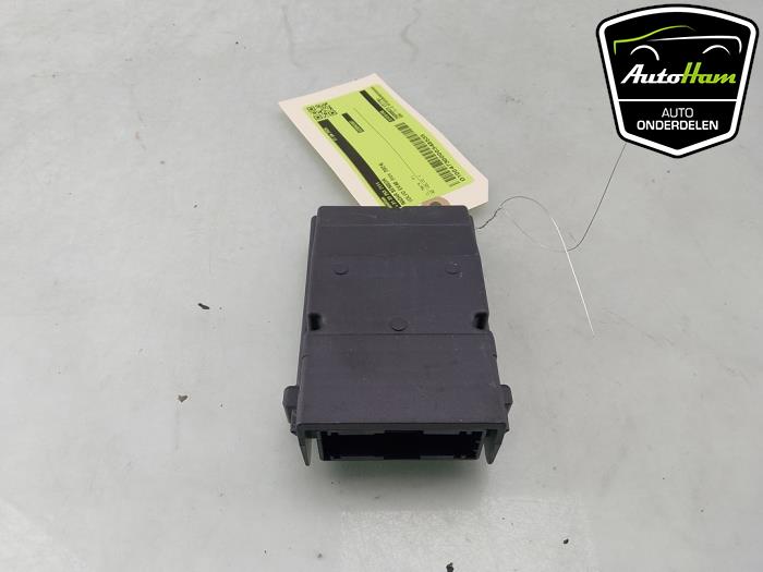 Begagnade Radarsensor Volvo EX40 (XZ) Single Motor 70 kWh Pris € 250,00 Marginaltabell erbjuds av AutoHam