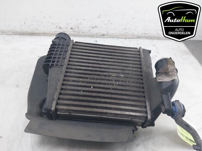 Usagé Intercooler Peugeot 308 SW (L4/L9/LC/LJ/LR) 1.2 12V e-THP PureTech 130 Prix € 30,00 Règlement à la marge proposé par AutoHam