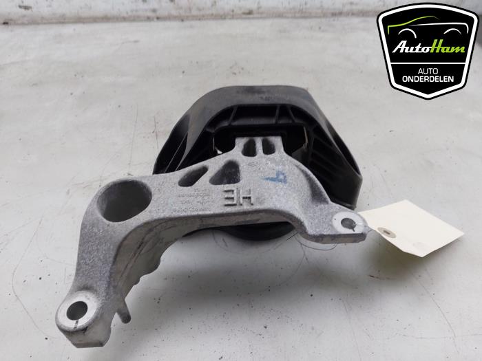 Used Engine mount Renault Captur II (RJB) 1.6 E-Tech 145 Price € 50,00 Margin scheme offered by AutoHam