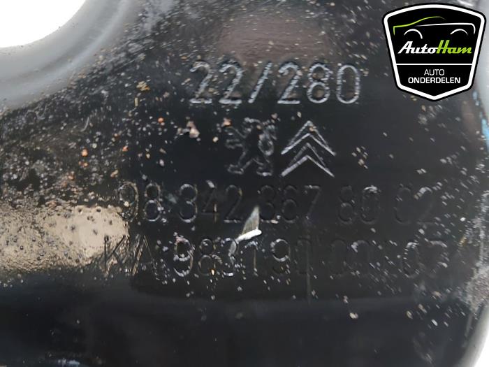 Ölwanne van een Peugeot 208 II (UB/UH/UP) 1.2 Vti 12V PureTech 75 2022