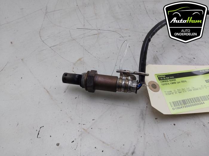 Lambda probe from a Toyota Yaris IV (P21/PA1/PH1) 1.5 12V Hybrid 115 2024