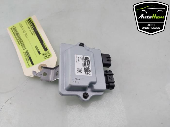 Usagé Module pompe carburant Toyota Yaris IV (P21/PA1/PH1) 1.5 12V Hybrid 115 Prix € 25,00 Règlement à la marge proposé par AutoHam