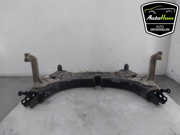 Used Subframe Renault Arkana (RJLL) 1.6 E-Tech 145 16V Price € 350,00 Margin scheme offered by AutoHam