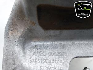 Engine mount from a Audi A5 Sportback (F5A/F5F) 2.0 35 TFSI Mild Hybrid 16V 2023