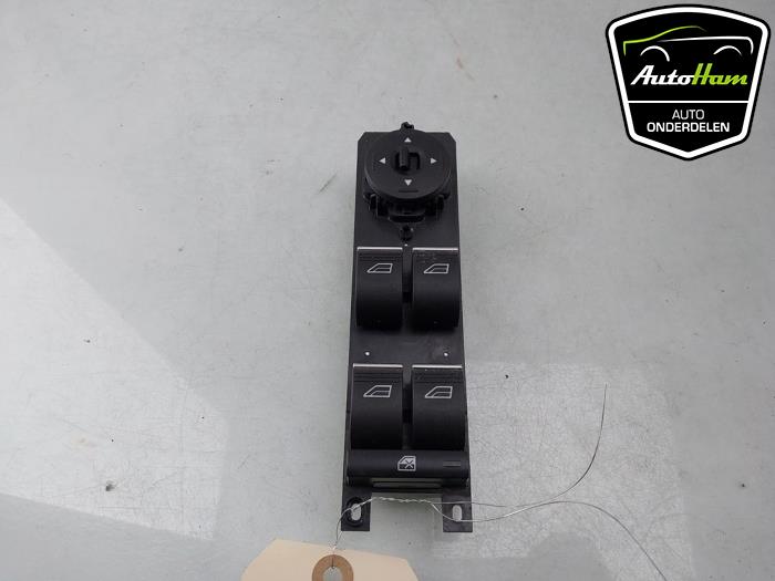 Usados Interruptor de ventanilla eléctrica Ford B-Max (JK8) 1.0 EcoBoost 12V 100 Precio € 10,00 Norma de margen ofrecido por AutoHam