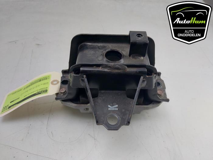 Used Engine mount Mitsubishi Outlander (GF/GG) 2.4 16V PHEV 4x4 Price € 50,00 Margin scheme offered by AutoHam