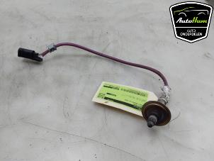 Lambda probe from a Renault Megane IV Estate (RFBK) 1.3 TCE 160 16V 2022